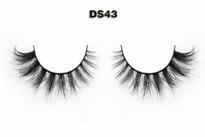 China 3D Mink Short Lashes Wholesale Cruelty Free DS43